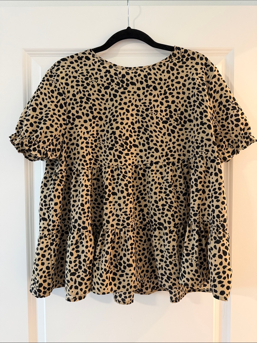 Womens Beige and Black Leopard Print Tiered Tunic Top